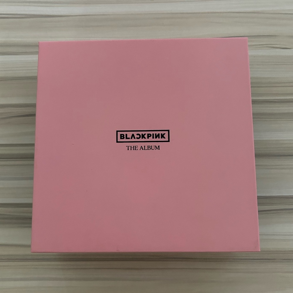 🌼BOGO ALBUMS🌼 KPOP Albums; Blackpink - The Album
